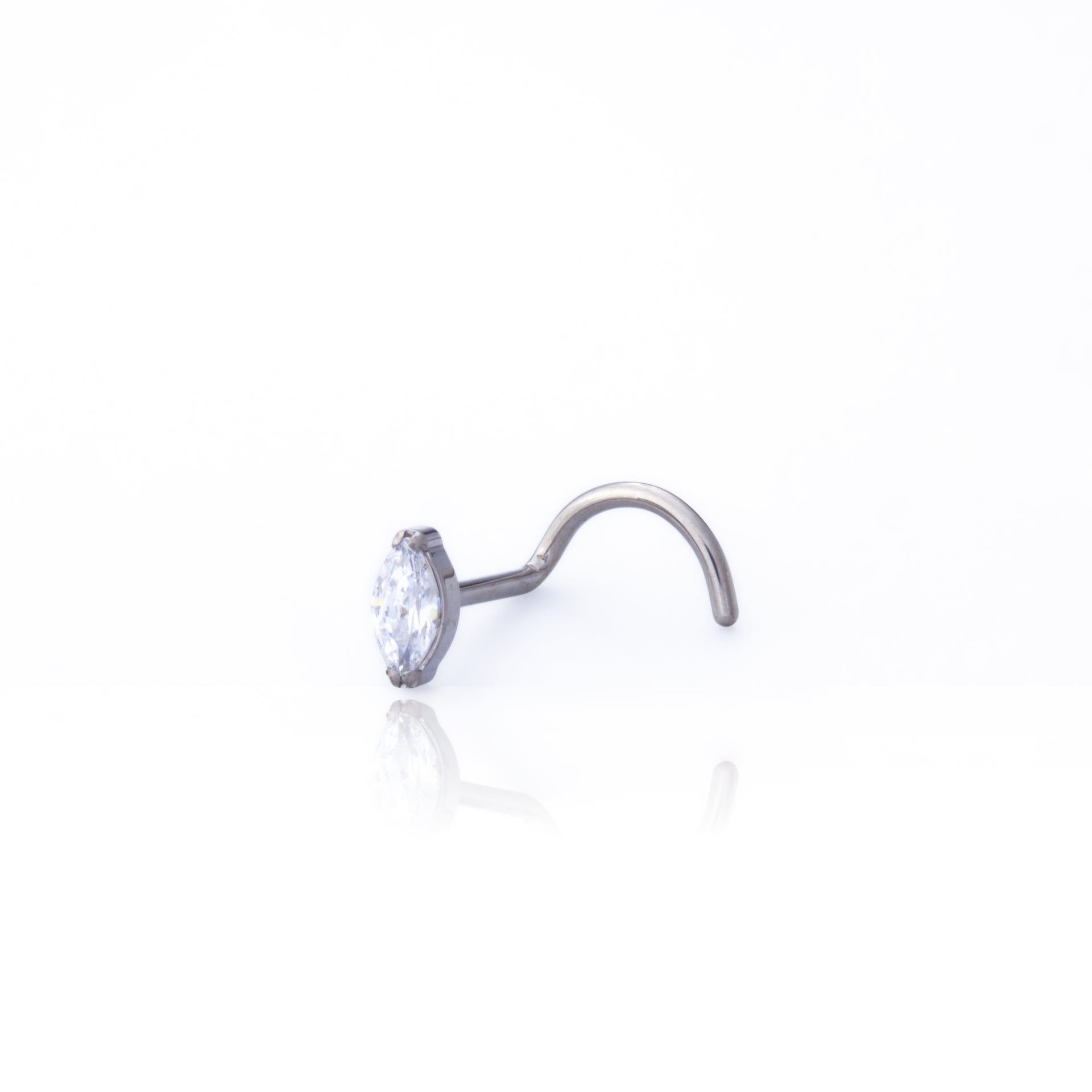 NOSTRIL TITÂNIO C/ GARRAS PONTO DE LUZ - 0.8 X 6MM